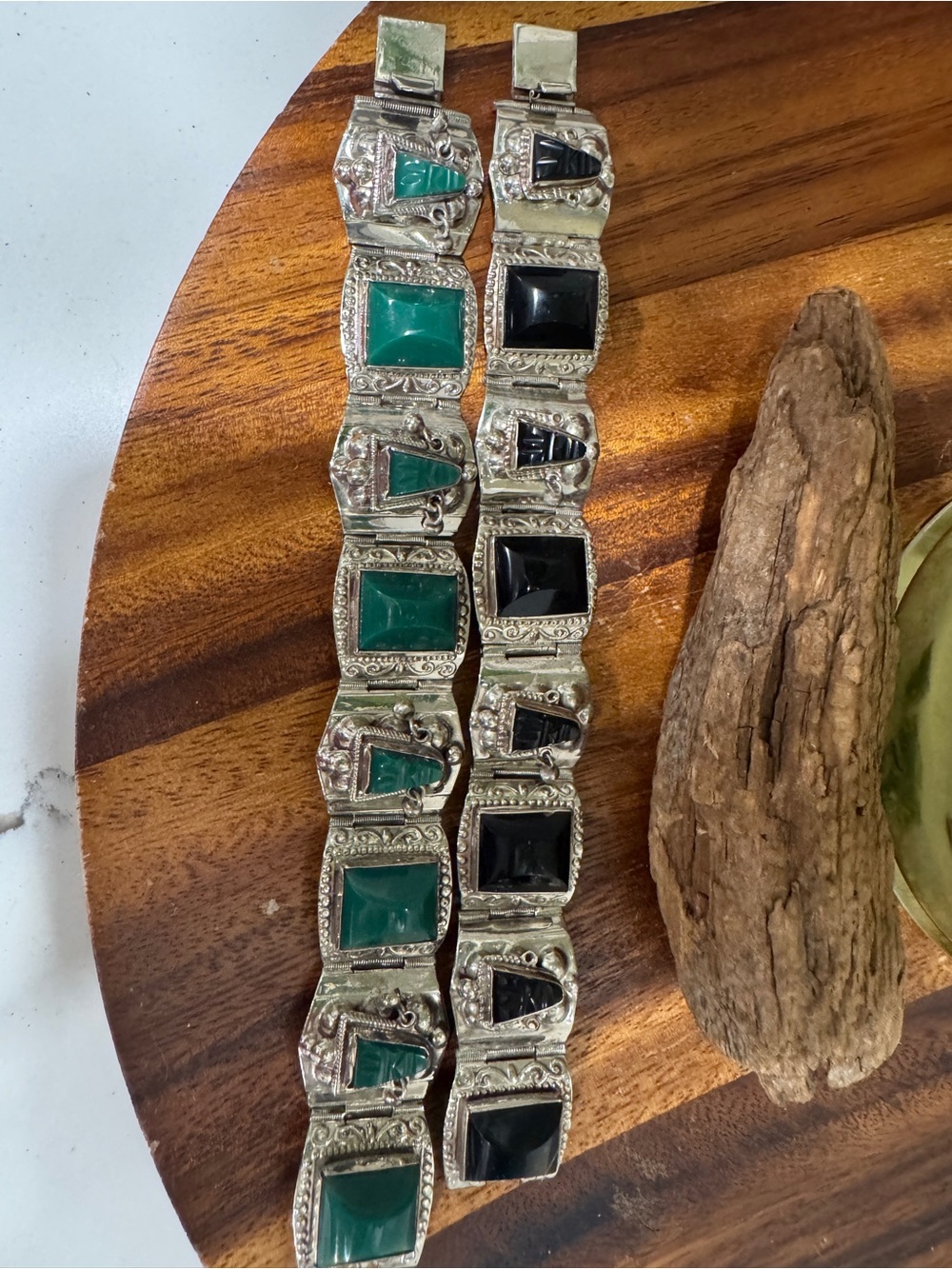 925 Vintage Taxco Mexico 925 Sterling Silver Bracelet 70s Green and back